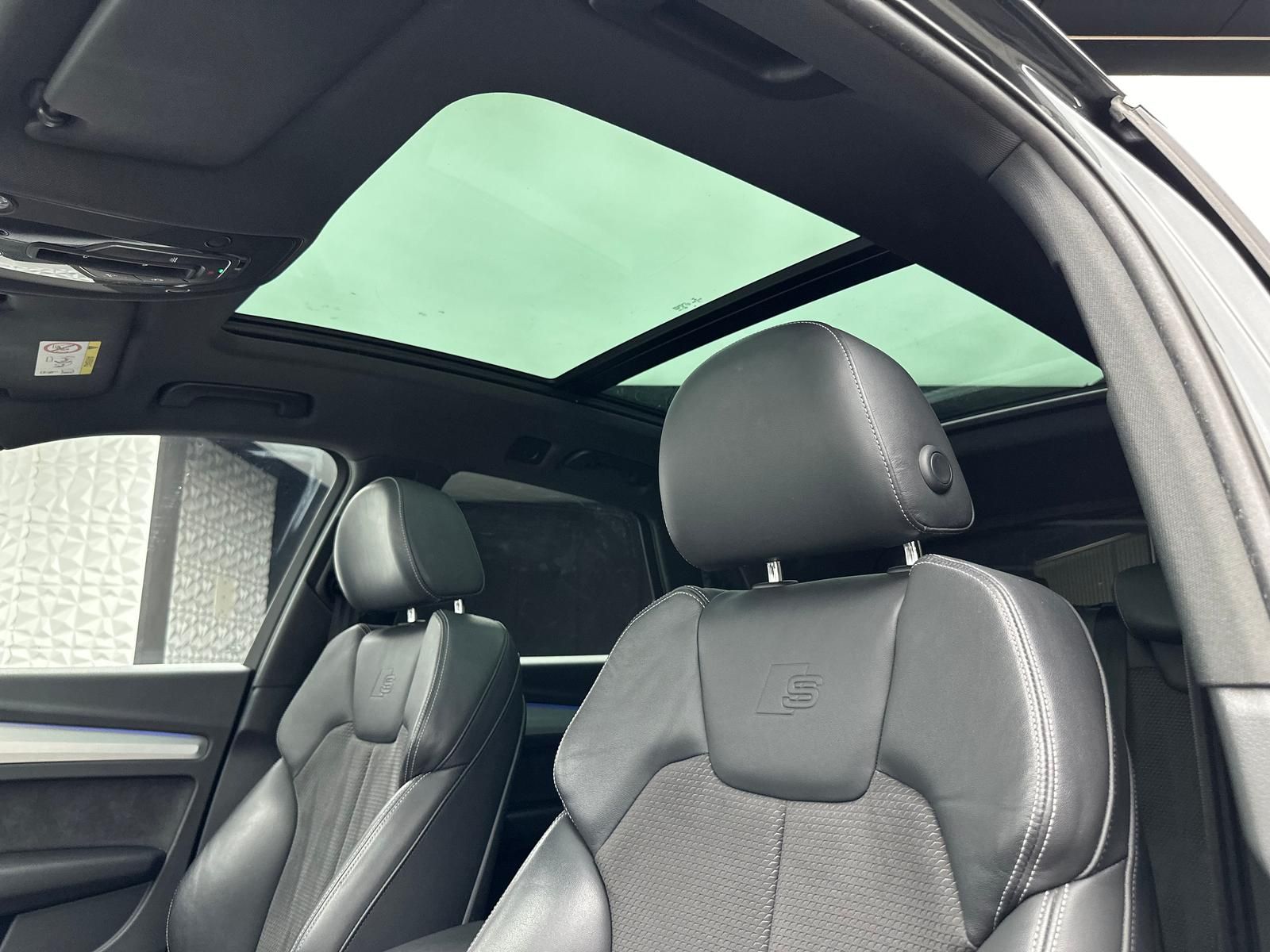 Fahrzeugabbildung Audi Q5 40TDI QUATTRO/SPORT/S-LINE/PANO/PDC/LED/AHK