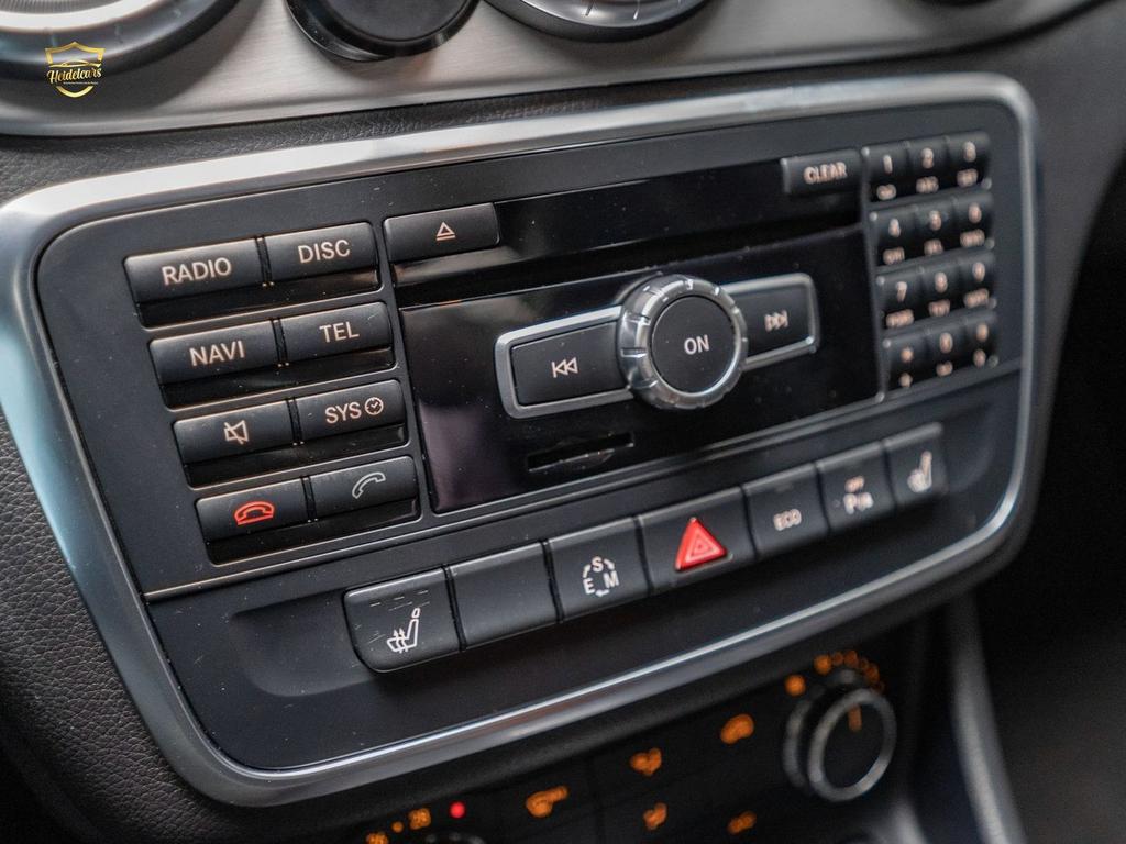 Mercedes-Benz CLA 220