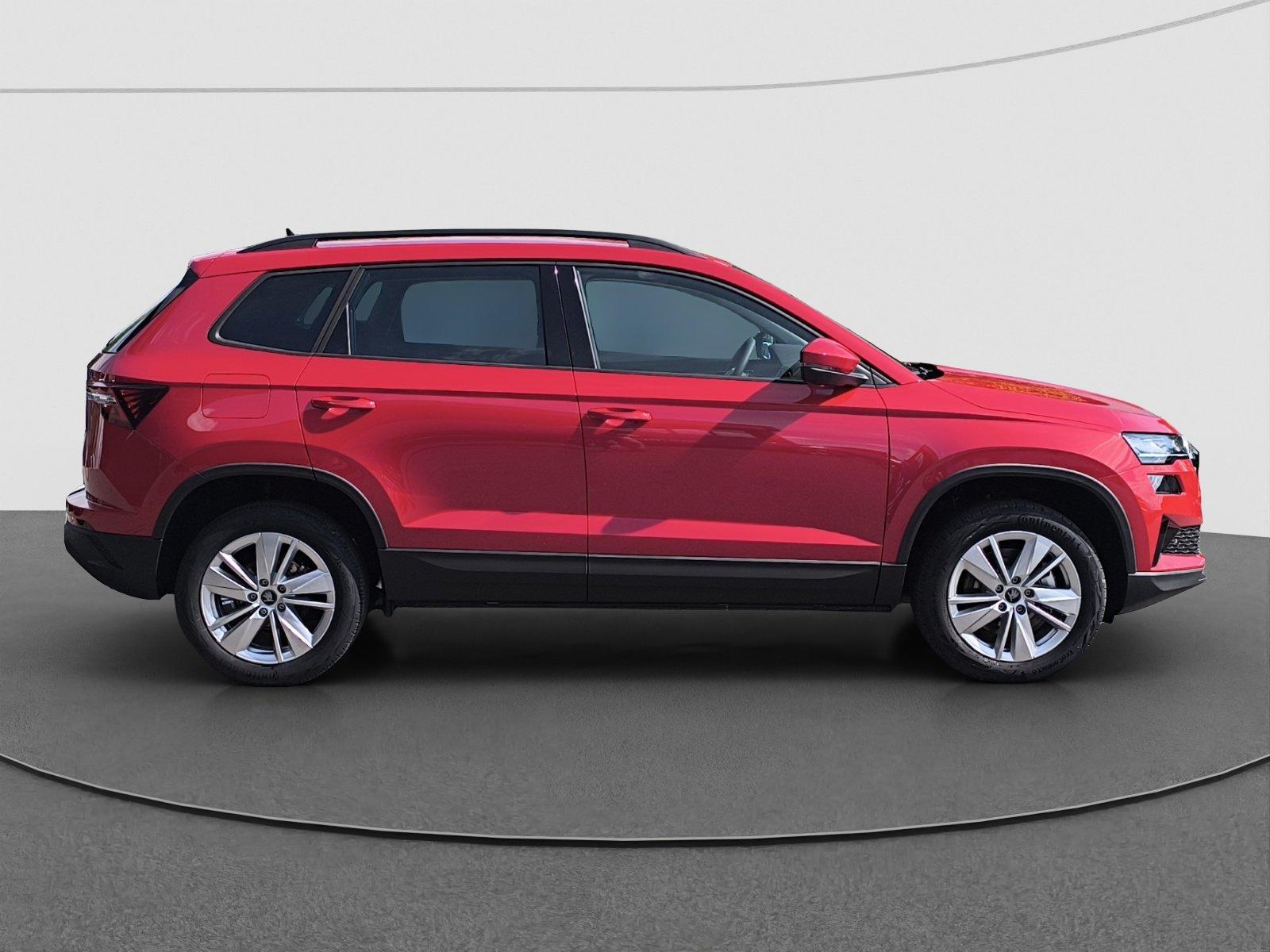 Skoda Karoq 2.0 TDI DSG Selection AHK NAV RFK ACC PDC