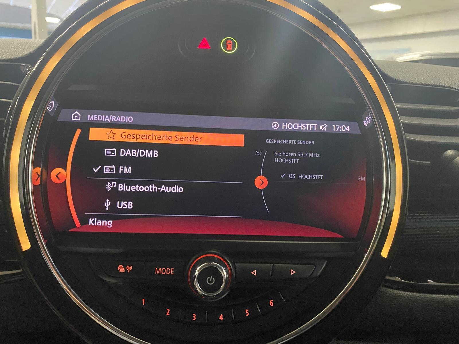 MINI Cooper 1.5 12V Cooper KLIMA+NAVI+SITZHEIZ+ALU+LE
