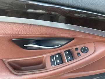 BMW 520 - 5