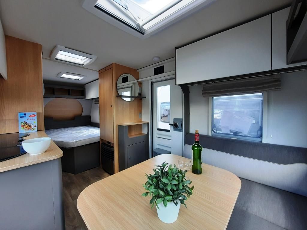 Fahrzeugabbildung LMC Tandero 480 D Verfüg./UltraHeat/Dusche