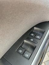 Seat Leon 1.6 TDI CR 77kW Ecomotive Reference Ref... - Seat Leon mit Diesel-Antrieb: Limousine, Ecomotive