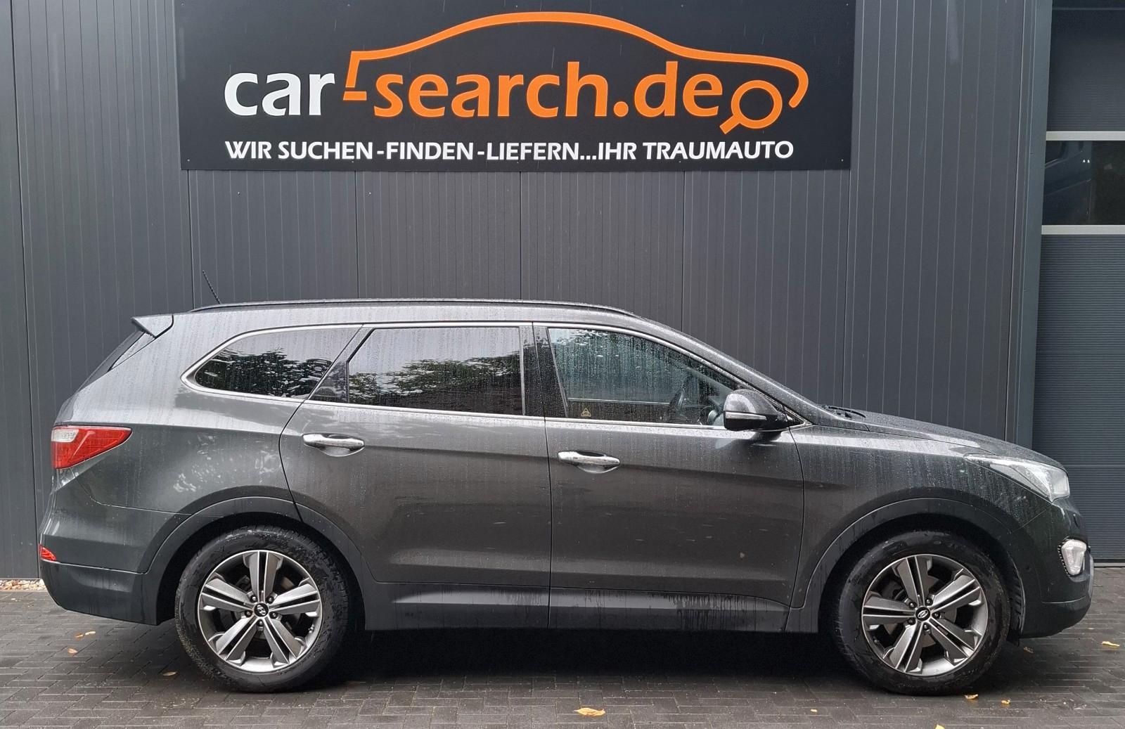 Hyundai Grand Santa Fe 4WD