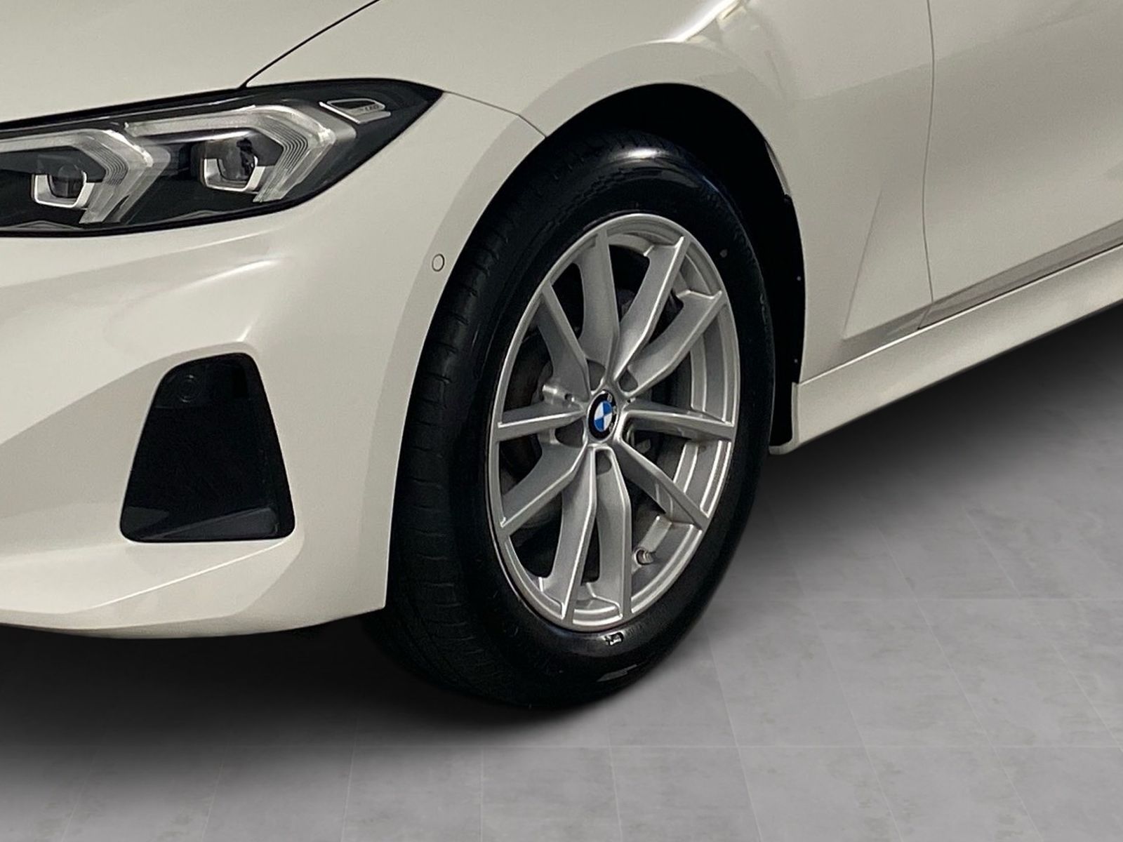 BMW 318 - Bild 8