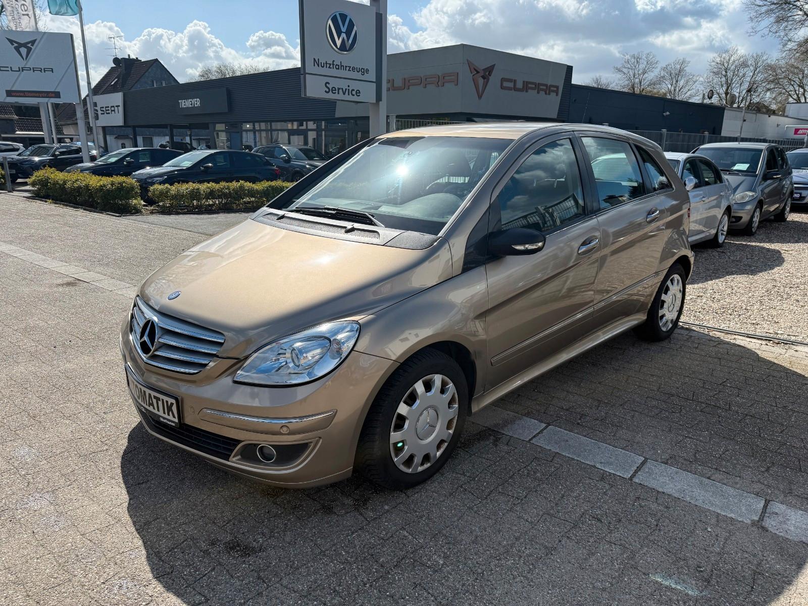 Mercedes-Benz B 200 AUTOMATIK / PDC V+H / SITZHEIZUNG / TEMPO.