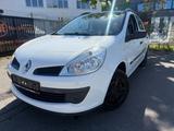 Renault Clio Grandtour Authentique*KLIMA*TÜV 03/2027 - Renault Clio aus 2008: Grandtour