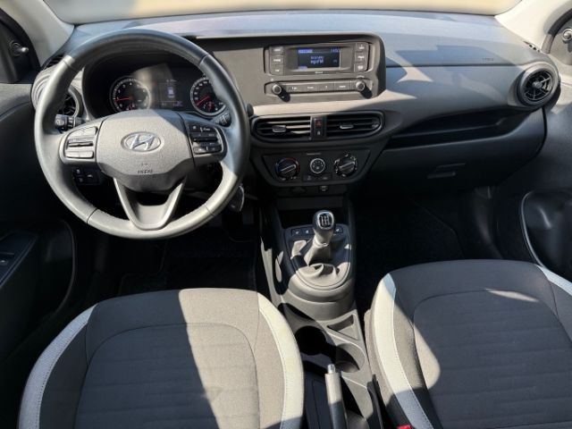 Fahrzeugabbildung Hyundai i10 Select 1.0 +RADIO+KLIMA+BT+SHZ+TEMPOMAT+DAB+
