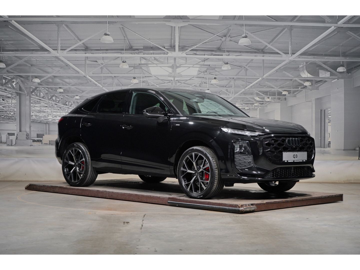 Audi Q3 Sportback e-hybrid S line TechPro AHK PANO MA imagem 3