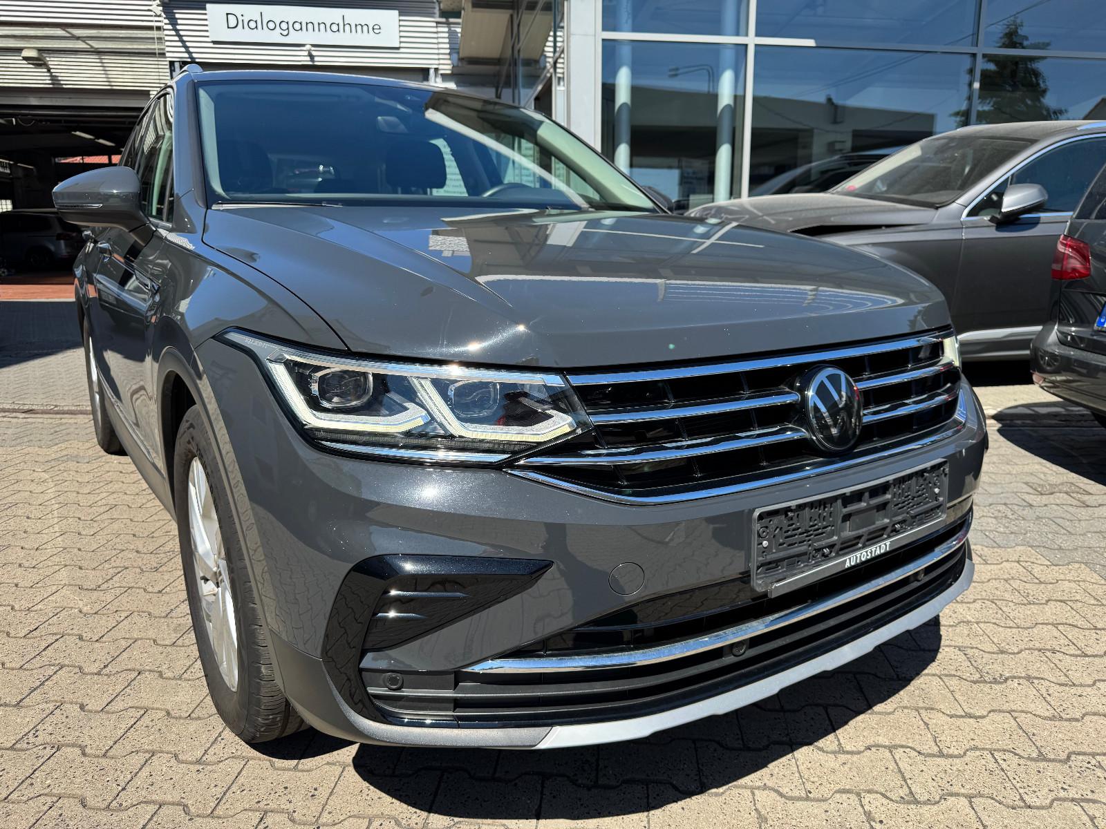 Volkswagen Tiguan Elegance 2.0 TDI  6-Gang-AHK-Navi-