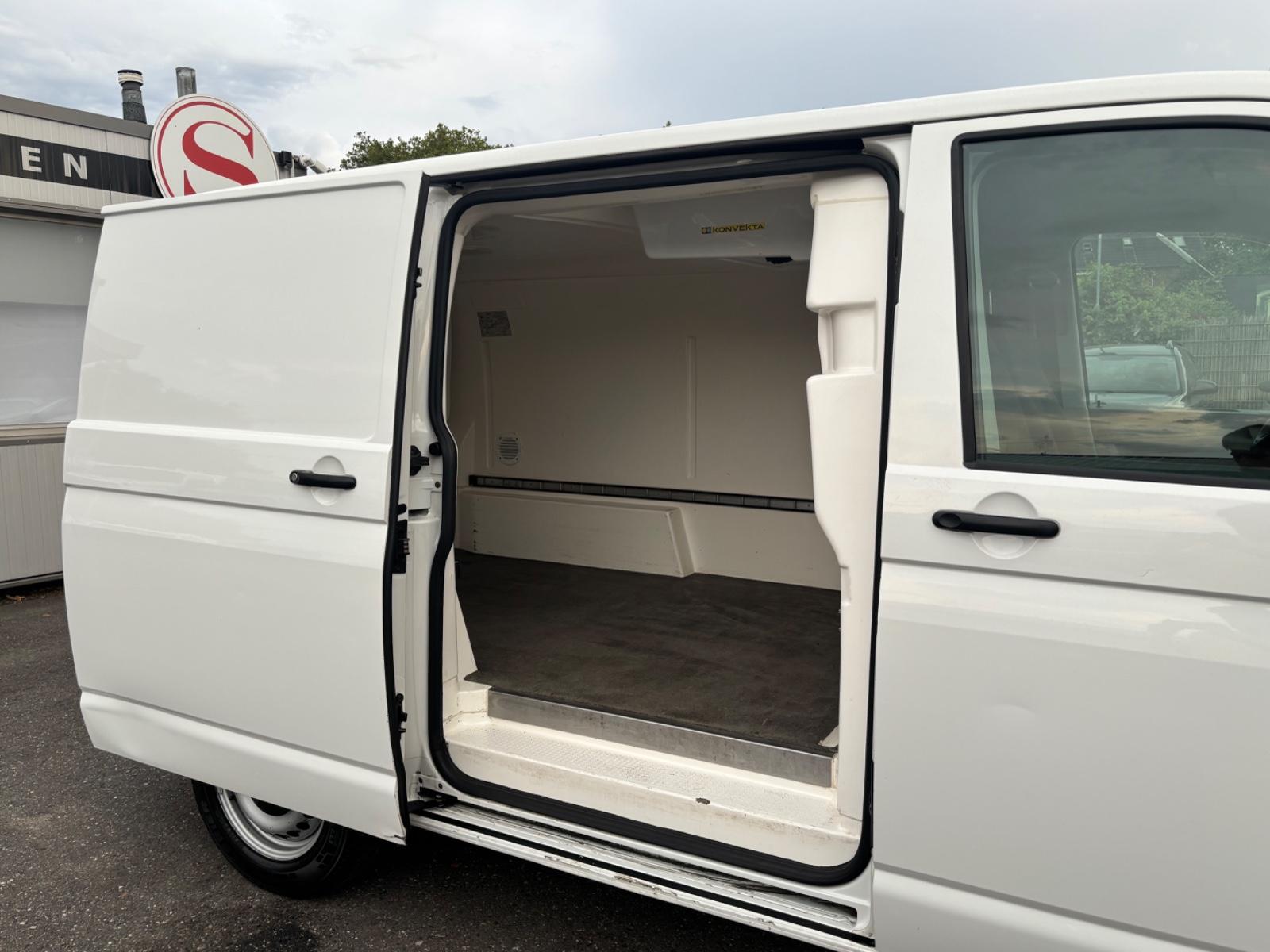 Volkswagen T6 Transporter Kühlwagen*PDC*KÜHL*KLIMA*ALLS*EU6