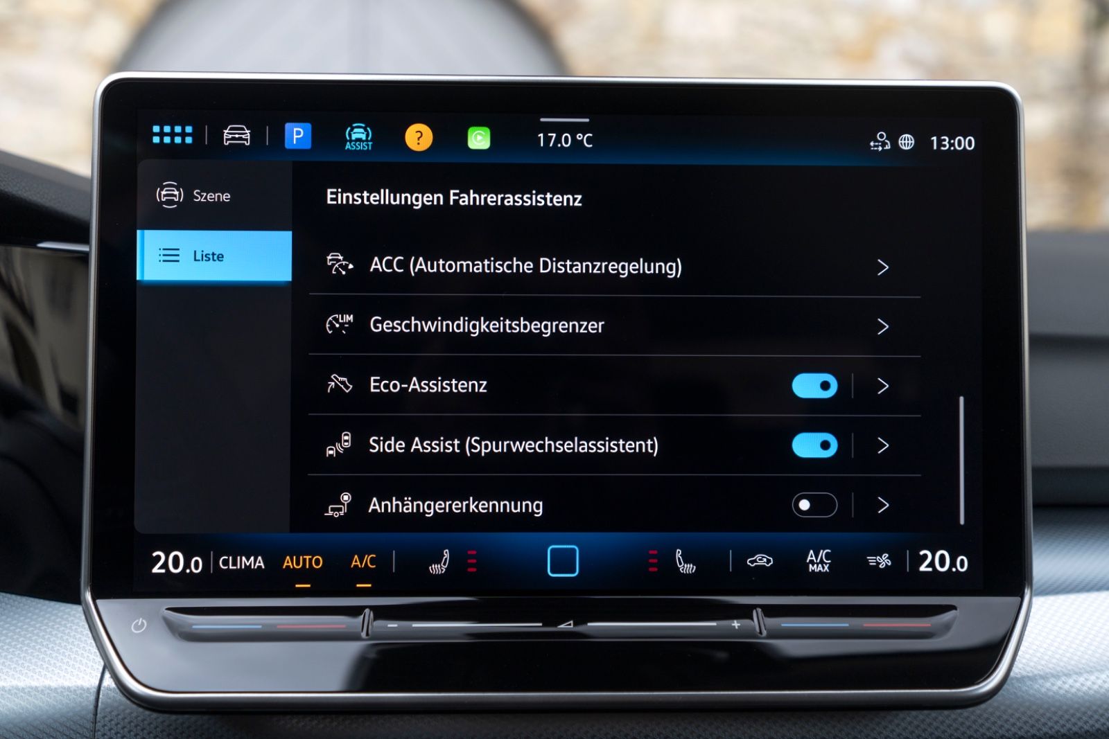Fahrzeugabbildung Volkswagen Golf VIII 2.0 TDI ENERGY ACC LED KAM CARPLAY AHK