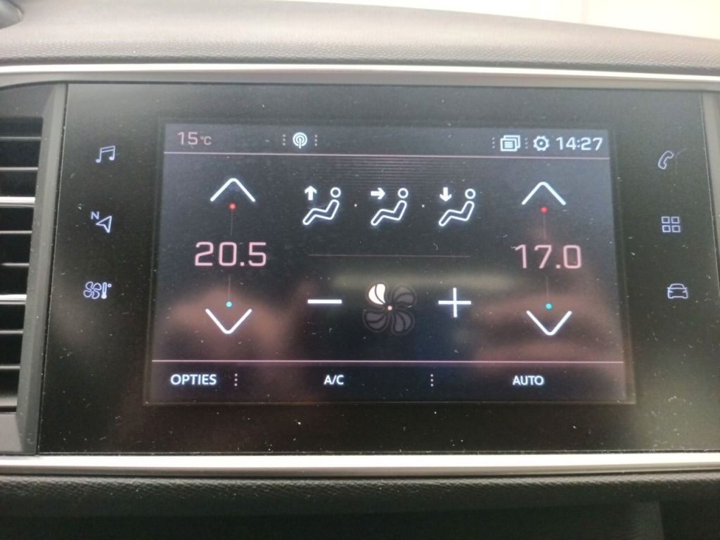 Fahrzeugabbildung Peugeot 308 Allure 1.2T NAVI/LED/PDC/TEMPOMAT/BLIS
