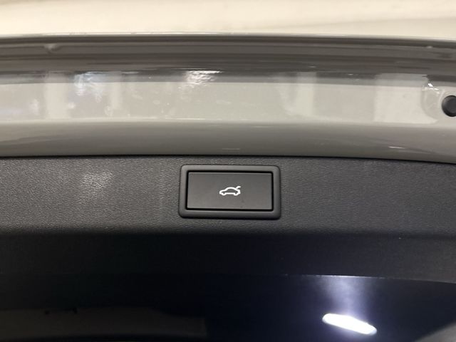 Elroq 85 82 kWh Batterie  210 kW 1-Gang-Automati