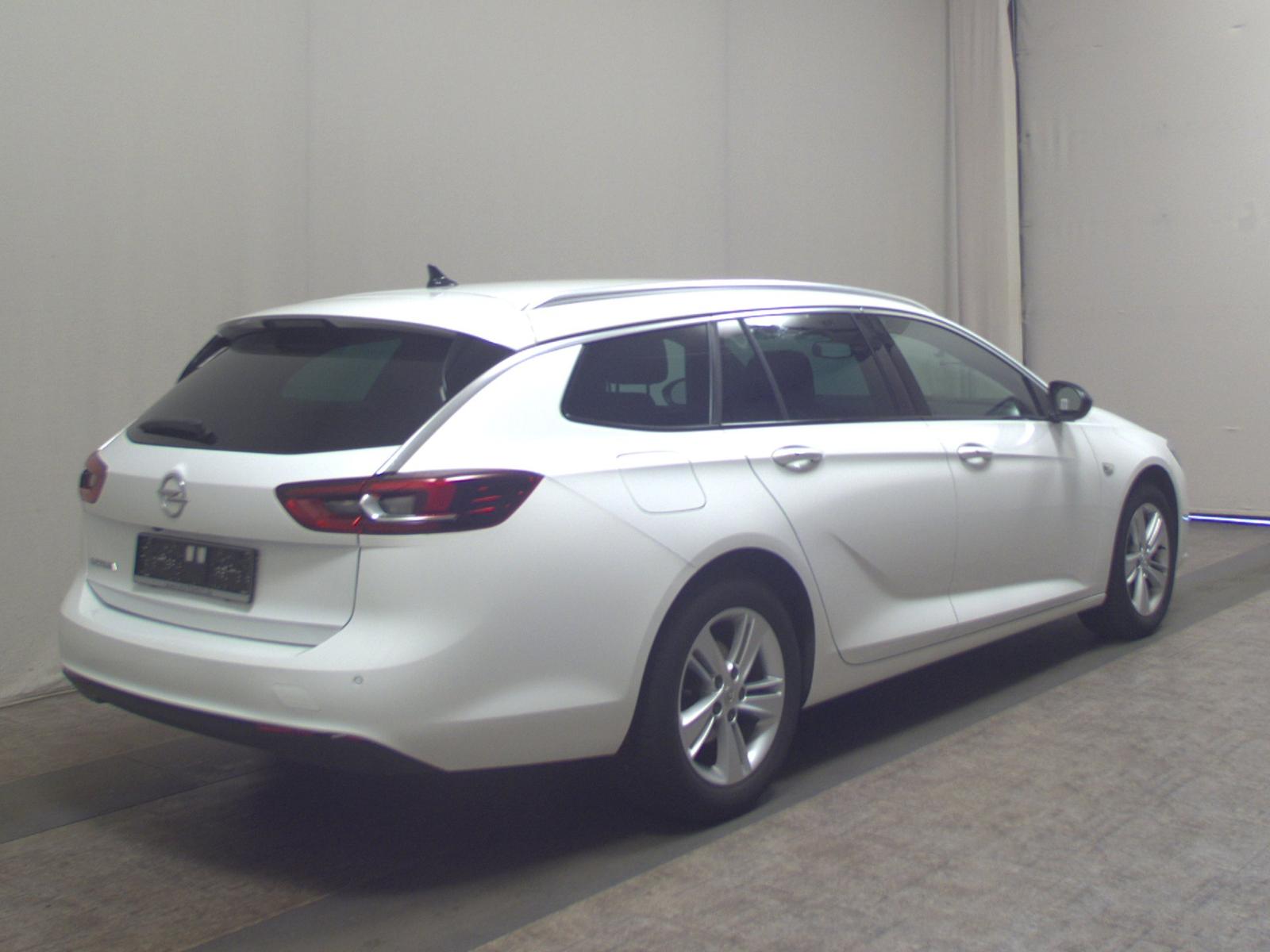 Opel Insignia ST 1.5 D Business Elegance Navi LED RFK