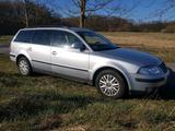 Volkswagen Passat 1.6 Bg Export/Bastler - Volkswagen Passat aus 2005: Kombi