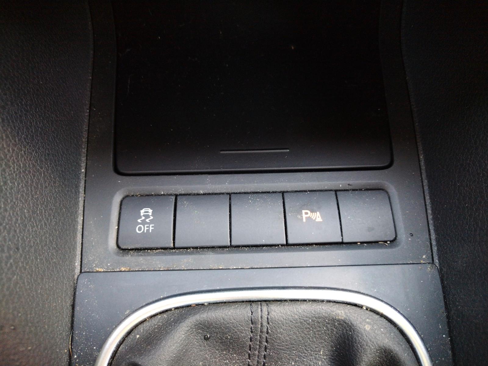 Volkswagen Golf 2011 — photo 19