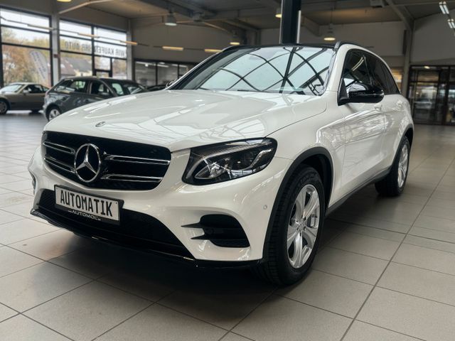 Mercedes-Benz GLC 300 4Matic AMG-Line Pano Totwinkel uvm.