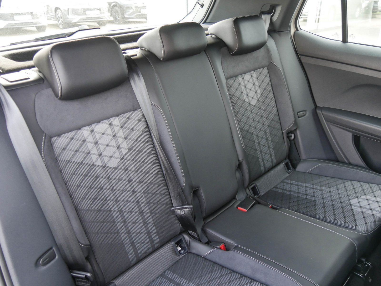 Volkswagen T-Cross - Bild 4