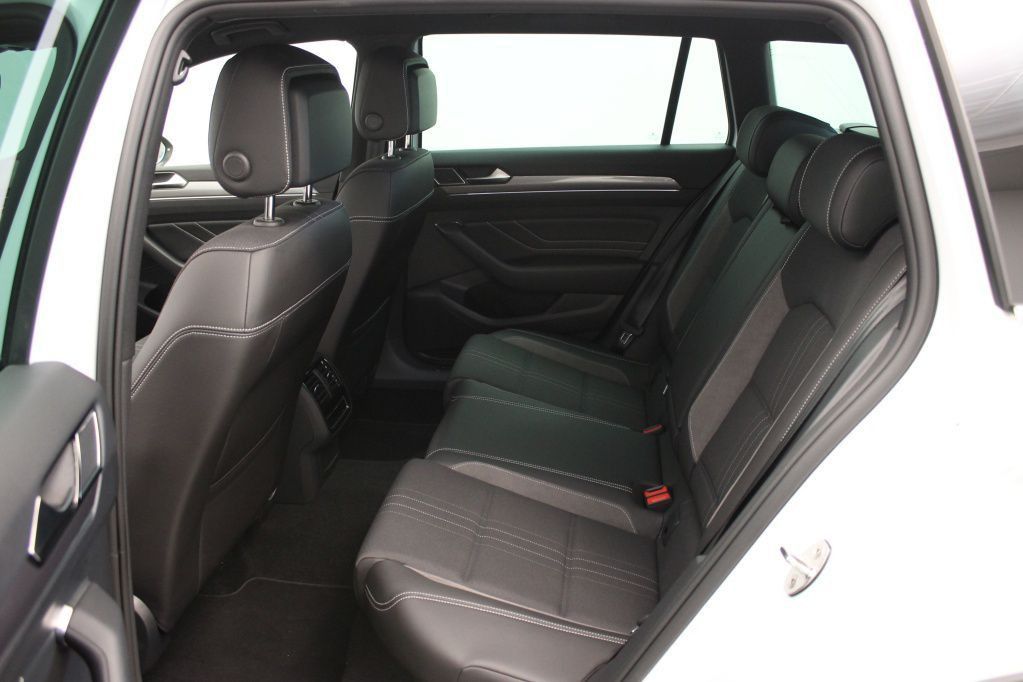 Volkswagen Passat Alltrack Variant 4Motion 2.0 TDI SCR PDC*