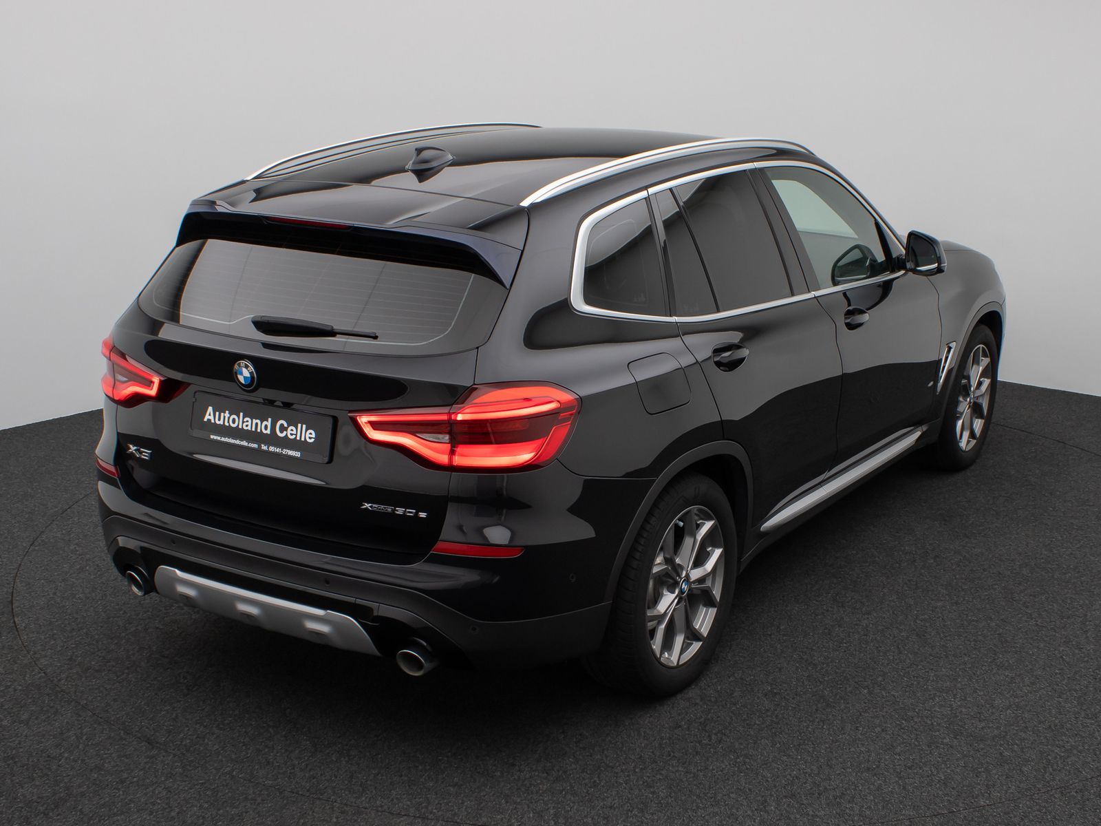Fahrzeugabbildung BMW X3 xD30e xLine Kamera DAB HiFi Komfort Sport LED