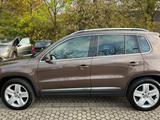Volkswagen Tiguan Sport & Style 4Motion R-Line - Volkswagen Tiguan: Sport Style
