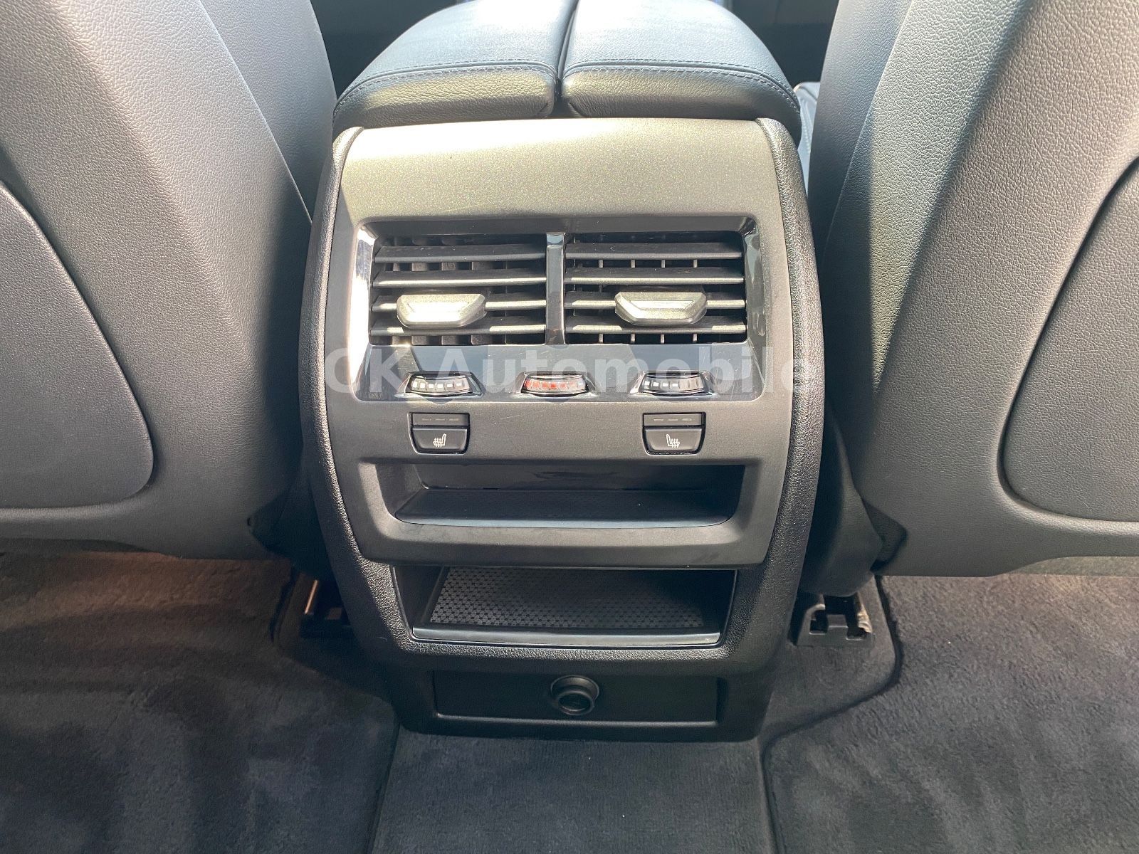 Fahrzeugabbildung BMW X5 xDrive 40d M-Sport/laser/Head-Up/Pano/ACC/AHK