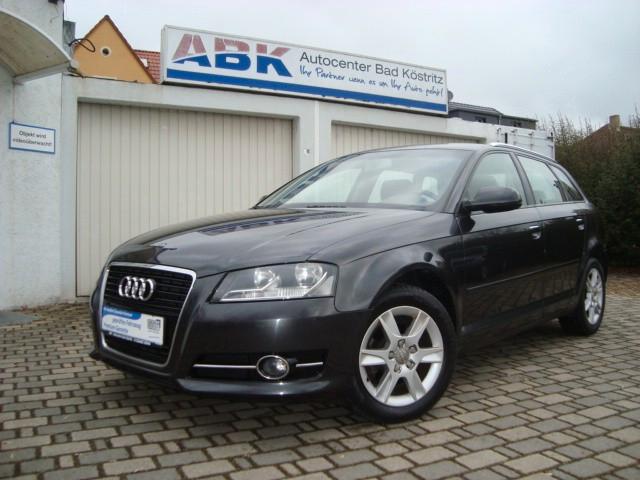 Audi A3 Sportback 1.2 TFSI Attraction SHZ/PDC/Navi