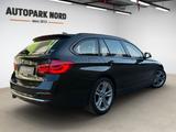 BMW 330d Touring xDrive Luxury Line/AHK/LEDER/LED - BMW 330 mit Diesel-Antrieb: Kombi, Automatik