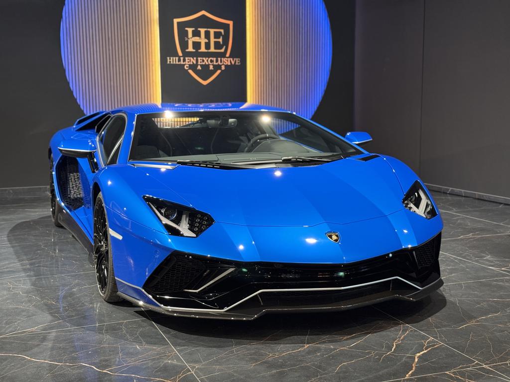 Lamborghini Aventador