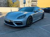 Porsche Panamera Turbo S E-Hybrid 680PS/ - Porsche aus 2018