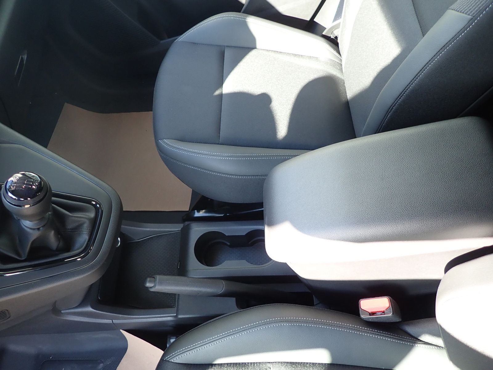 Fahrzeugabbildung Renault Kangoo Rapid Business L1 Blue dCi 95 MY24