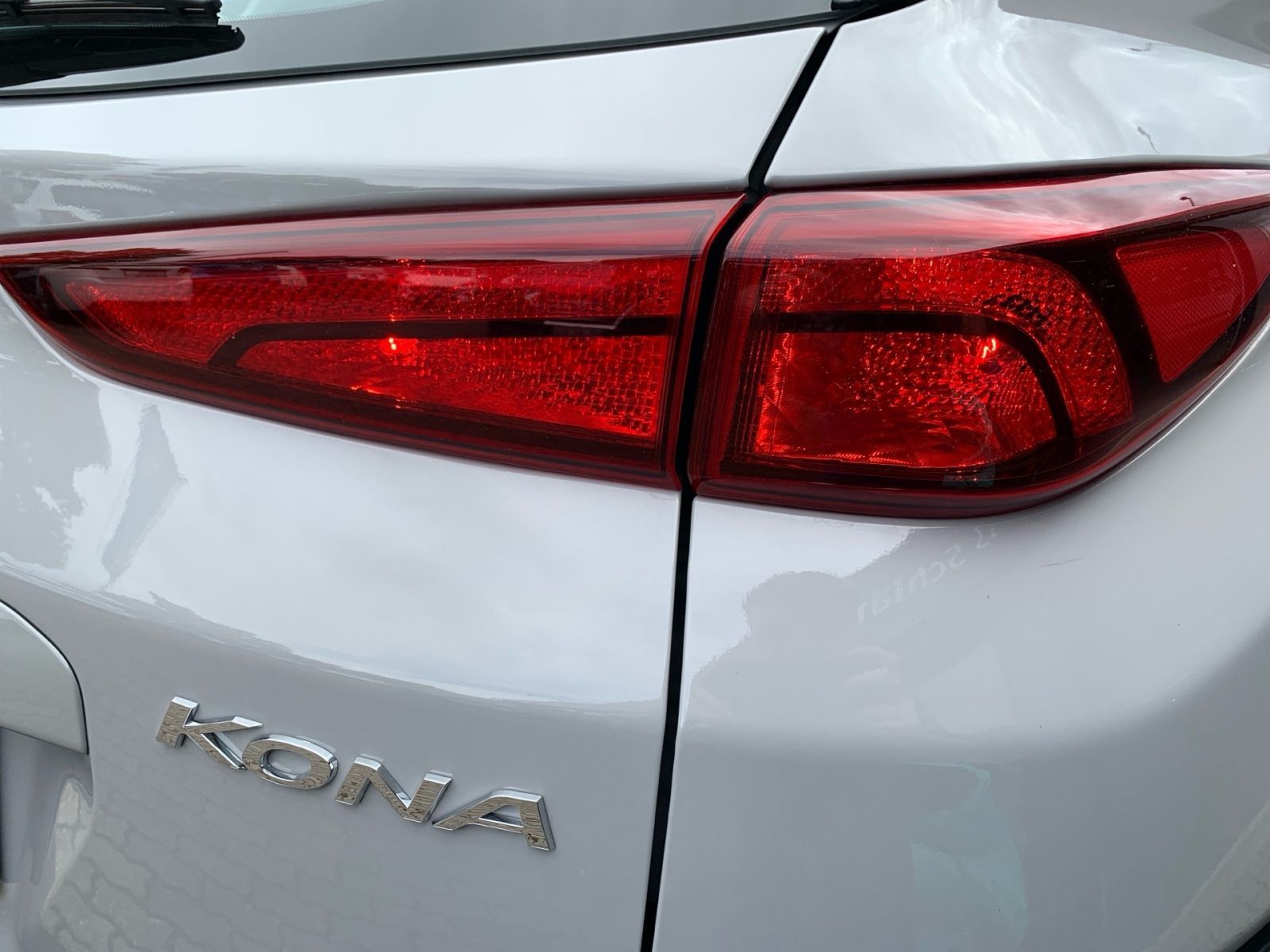 Fahrzeugabbildung Hyundai KONA 1.6 GDI Trend Hybrid Navi Assi