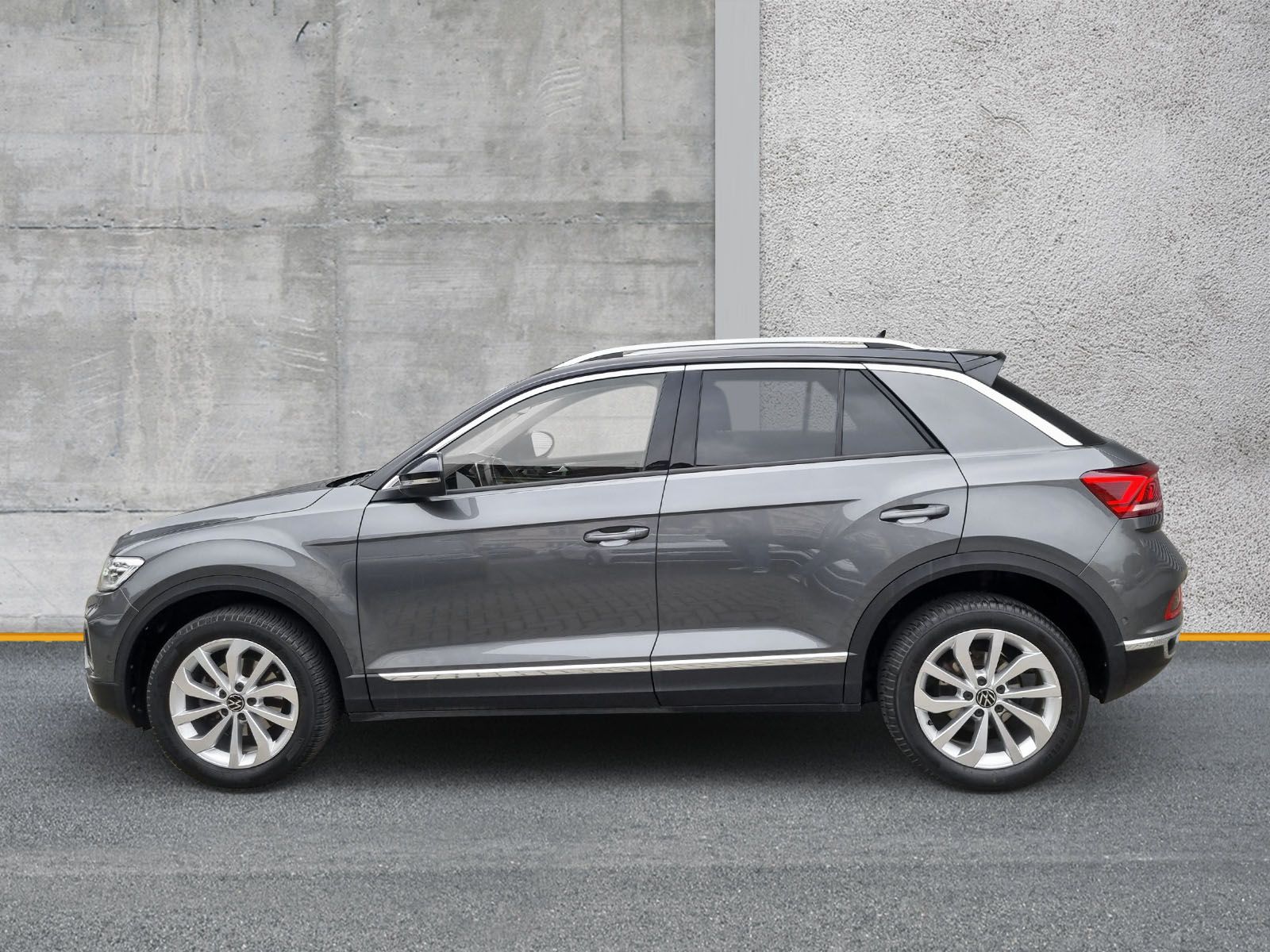 Volkswagen T-Roc 1.0 TSI Style LED NAVI SHZ MASSAGE foto 2