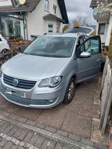 Volkswagen Touran 2.0 TDI DSG Freestyle TÜV neu - Volkswagen Touran Freestyle mit Diesel-Antrieb