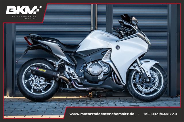 Honda VFR 1200 F +SC63+Akrapovic+Insp. erledigt+