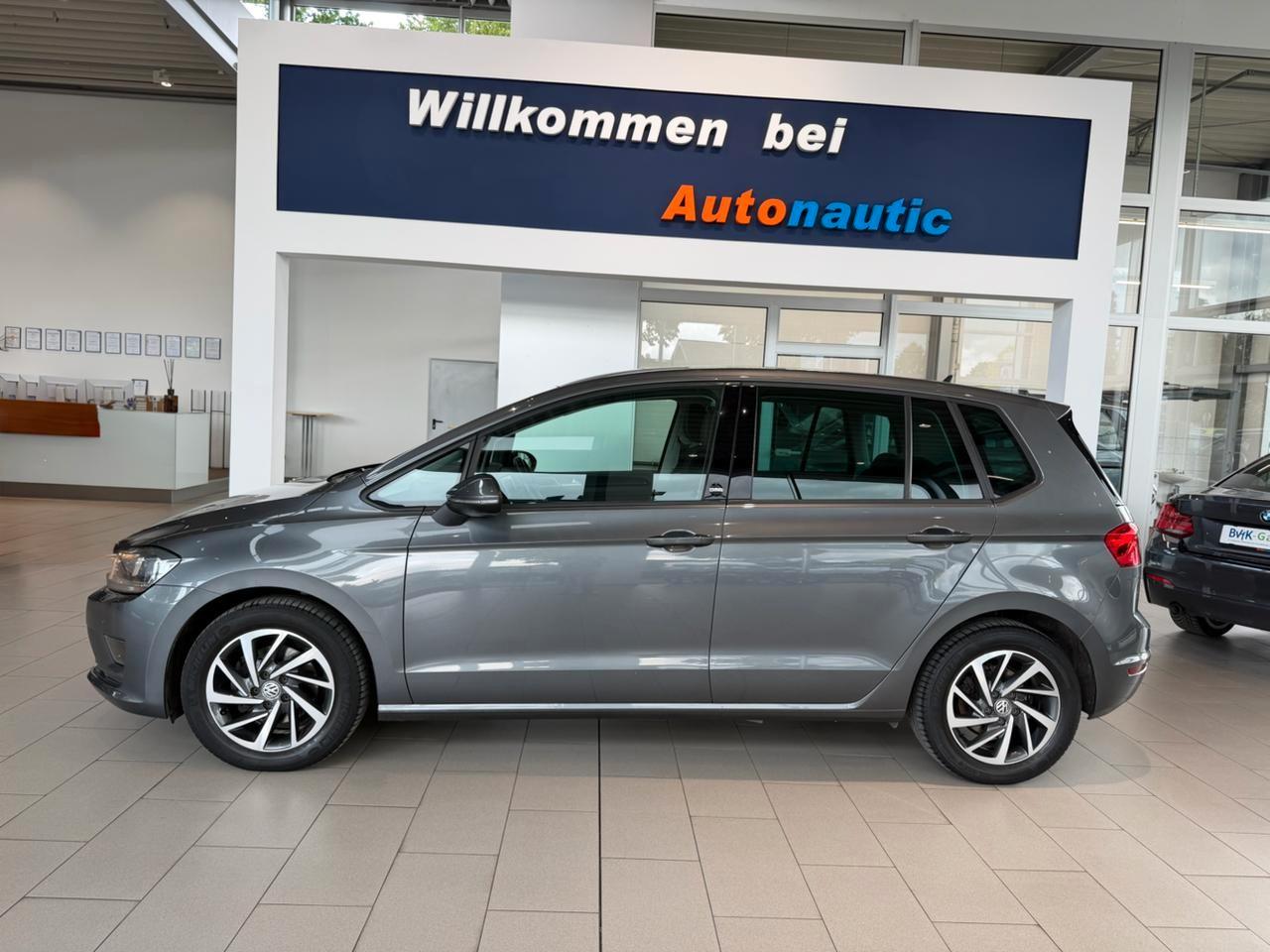Volkswagen Golf Sportsvan TDI DSG SOUND NAVI AHK ACC ALU