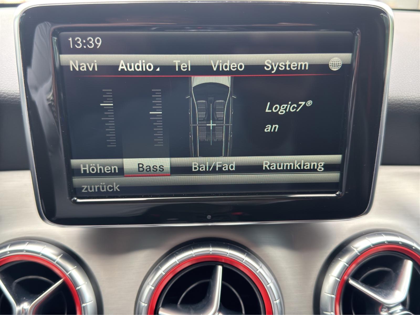 Mercedes-Benz CLA 45 AMG  4Matic * Sound System HK *