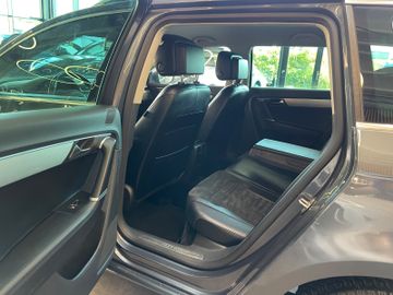 Volkswagen Passat Variant *Highline*BlueMotion*Navi*BiXenon