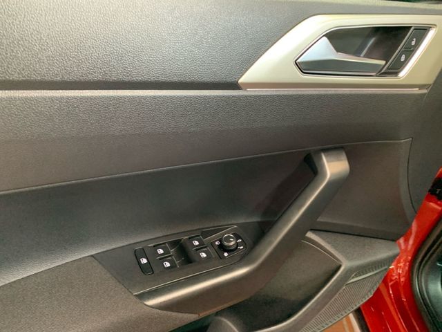 Taigo 1.0 TSI MOVE LED+KAMERA+APP+DCP+NAV+SITZHZ
