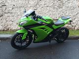 Kawasaki Ninja 300 - KAWASAKI NINJA 300