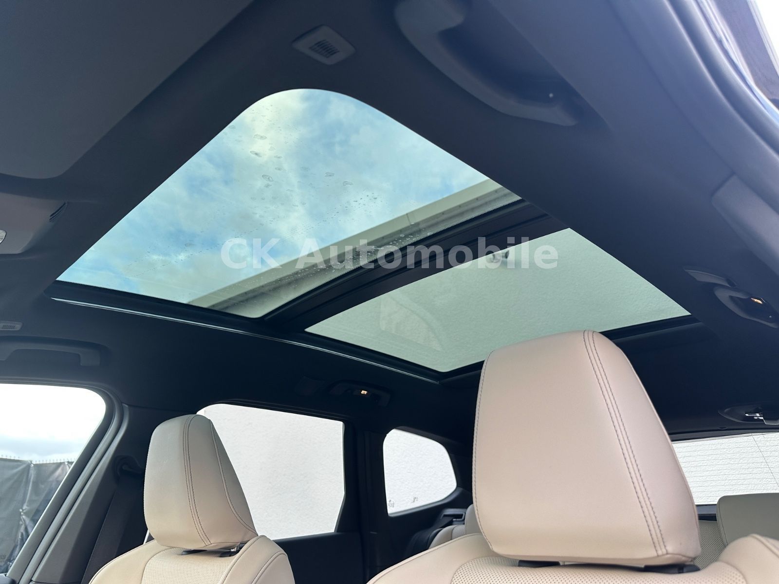 Fahrzeugabbildung BMW X1 20d xDrive xLine/Navi/Head-Up/Pano/LED/360°