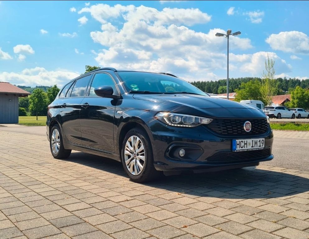 Image of Fiat Tipo