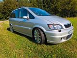 Opel Zafira 2.0 Turbo OPC 10.000 € Neuteile !  - Opel Zafira aus 2003: 2.2
