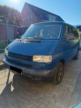 Volkswagen gemütlicher Camper/ Bus sucht neues Heim  - Volkswagen T4 Multivan in Hamburg