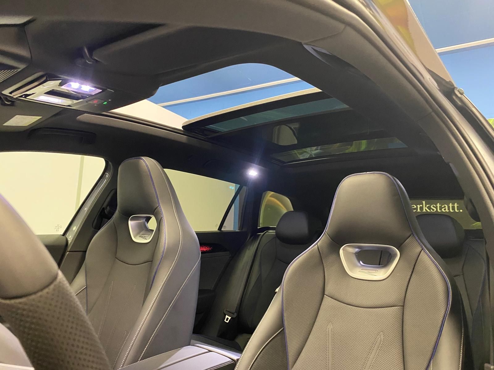 Fahrzeugabbildung Volkswagen Passat Variant 1.5 TSI eHybrid DCC R-Line
