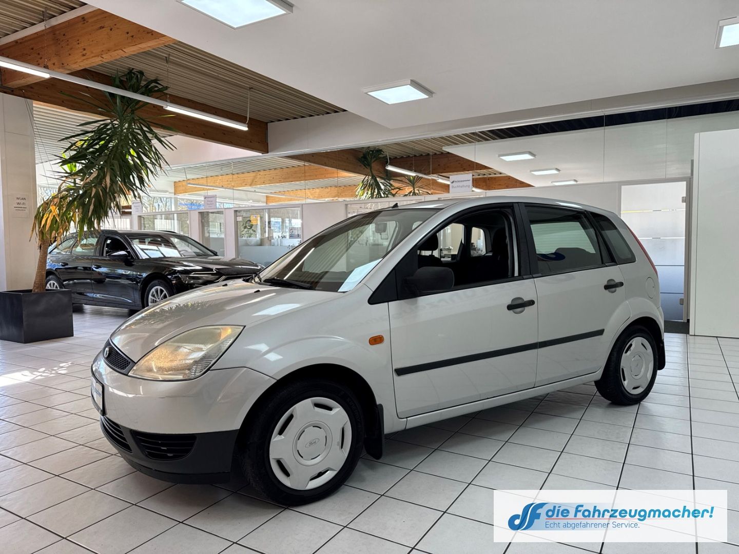 Fahrzeugabbildung Ford Fiesta Viva Klima TÜV NEU eFH BC ZV ABS Servo Ai