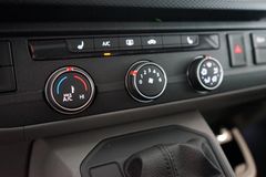 VW T6.1 Caravelle | Navi | Seat heating | 8-seater VW T6.1 Caravelle | Navi | Seat heating | 8-seater