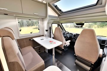 Carado T 135 PRO+ AUTOMATIK  NAVI Smart TV Safety P.