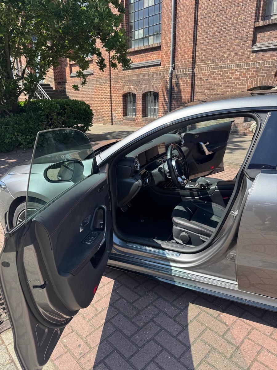 Mercedes-Benz CLA 35 AMG Shooting Brake CLA 35 4MATIC DCT ...